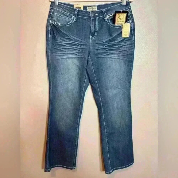 Earl Jeans Denim - NWT Earl Women's Boot Cut Embellished‎ Bedazzled Blingy Jeans Size 8P